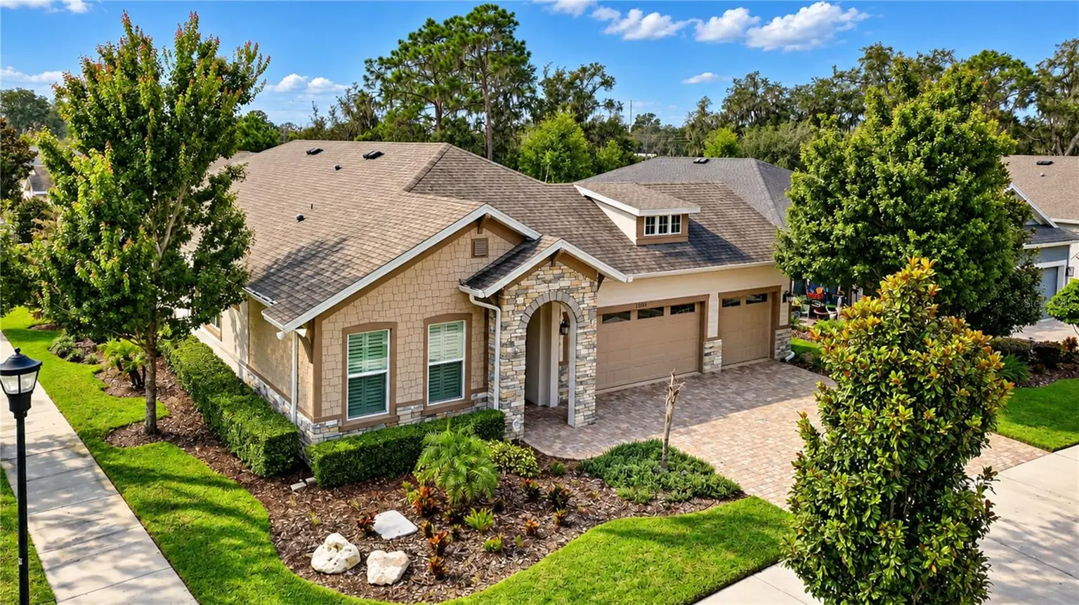 13943 NATURES RESERVE DRIVE, LITHIA, FL, photo 2 of 44