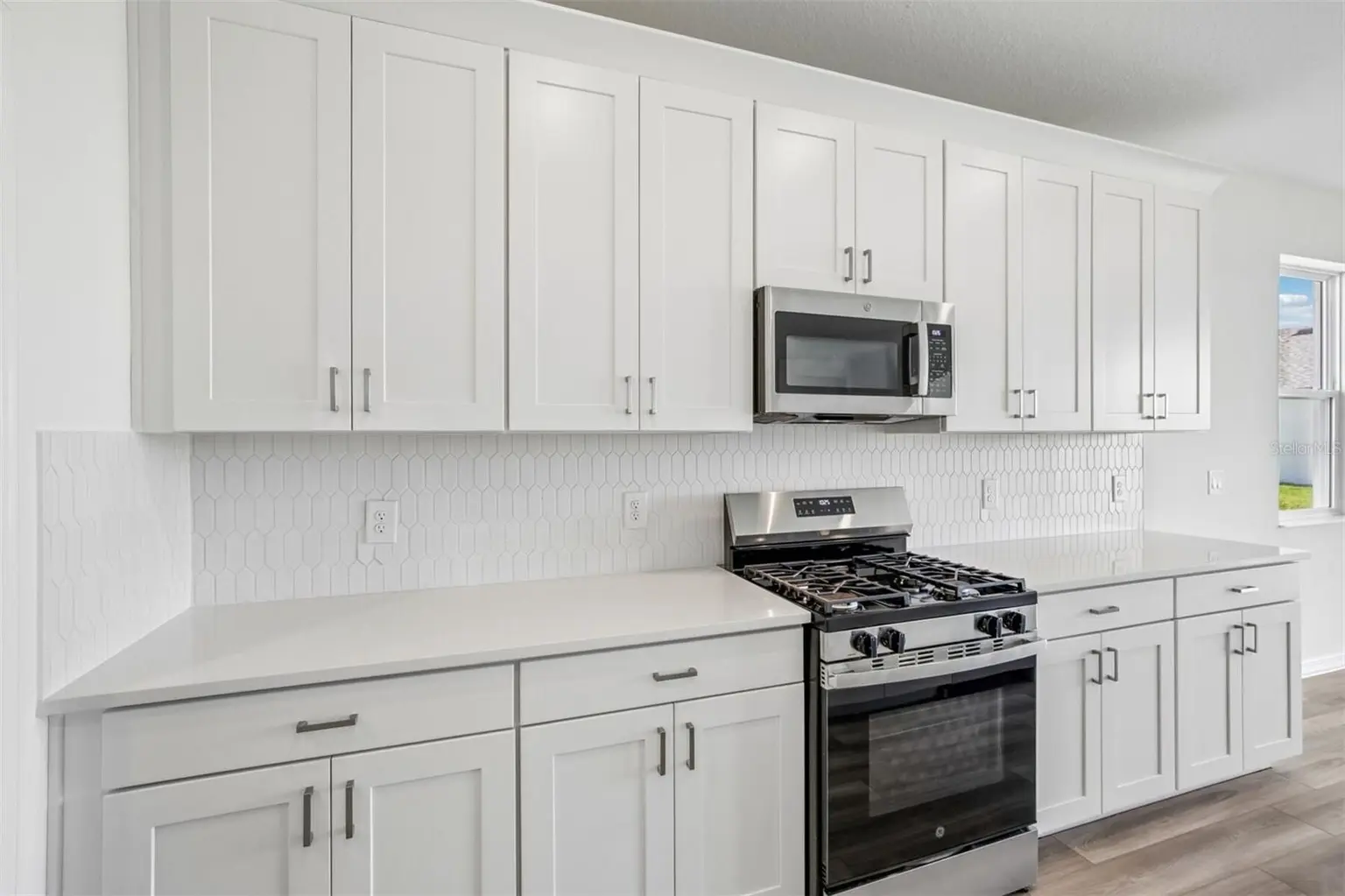 8708 CANARD COVE, PALMETTO, FL, photo 14 of 42