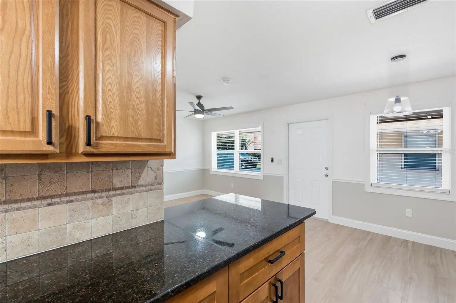 927 GULF BOULEVARD #50, INDIAN ROCKS BEACH, FL, photo 11 of 38