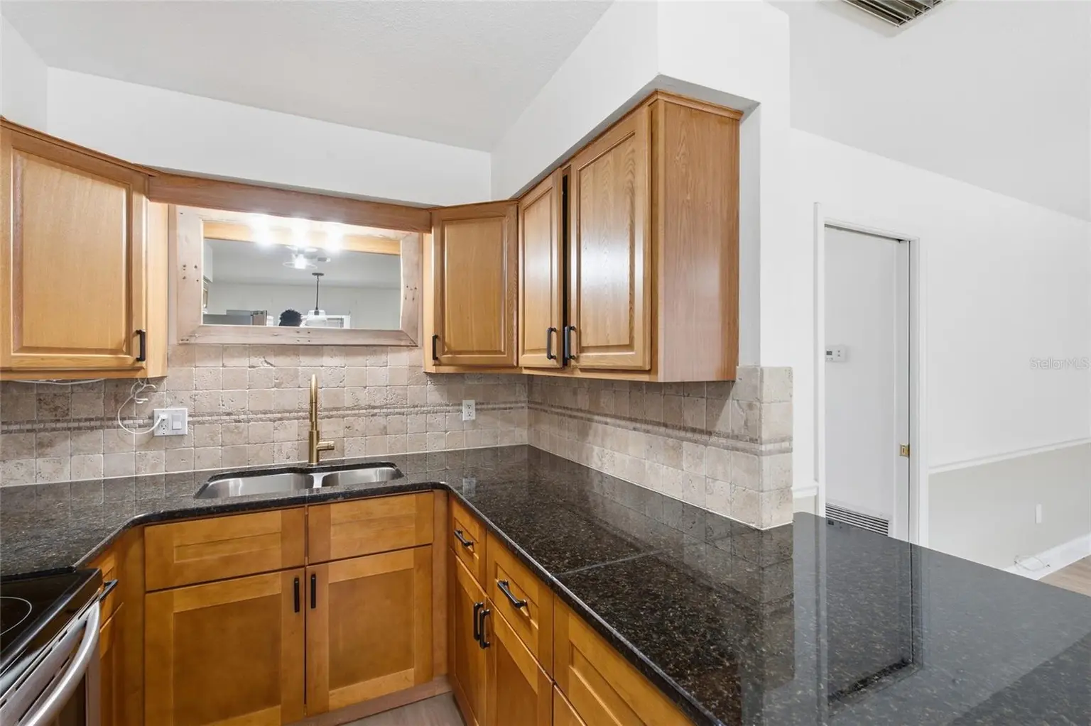 927 GULF BOULEVARD #50, INDIAN ROCKS BEACH, FL, photo 12 of 38