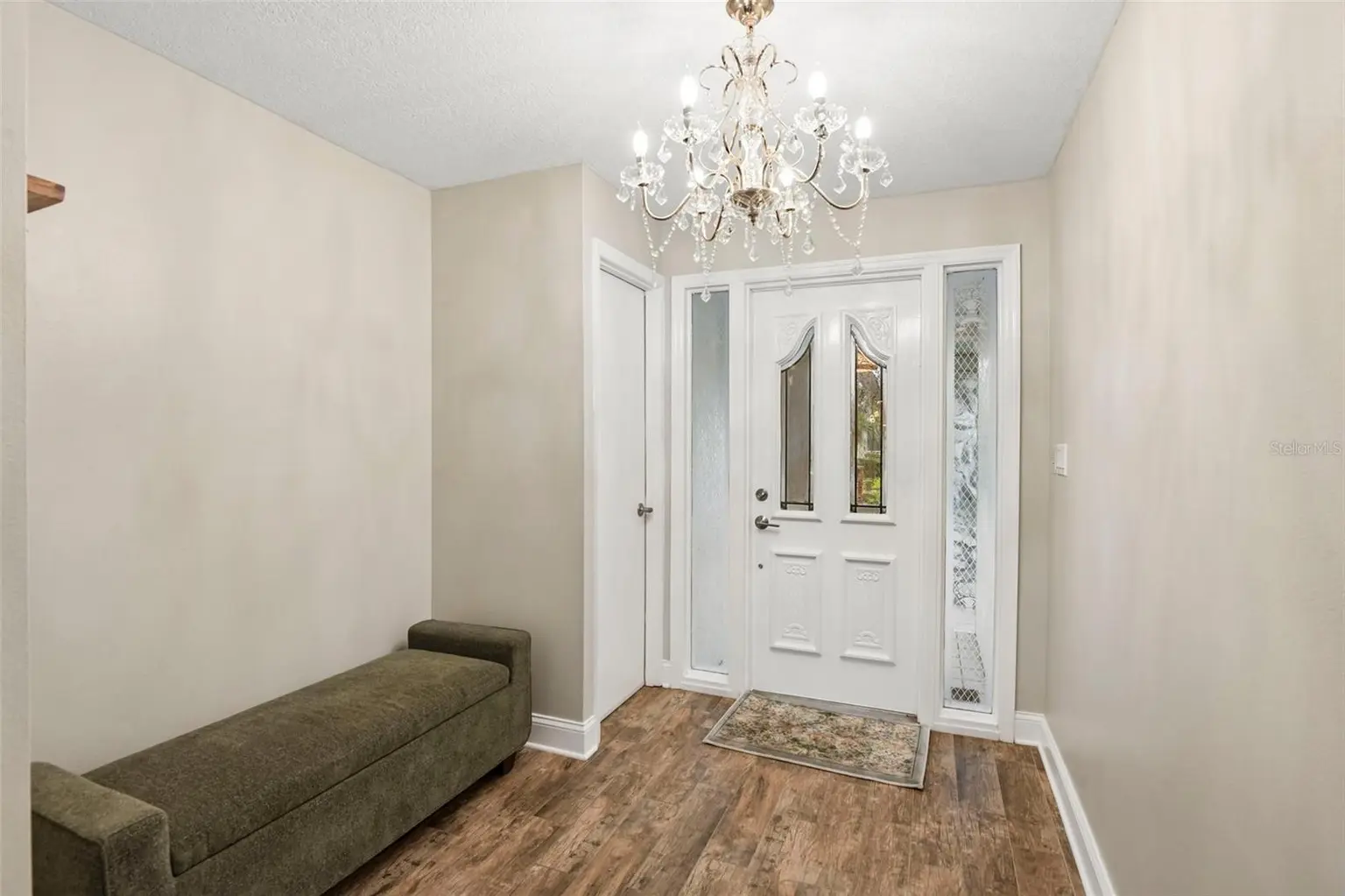 1175 SAN CARLOS AVENUE NE, ST PETERSBURG, FL, photo 2 of 38
