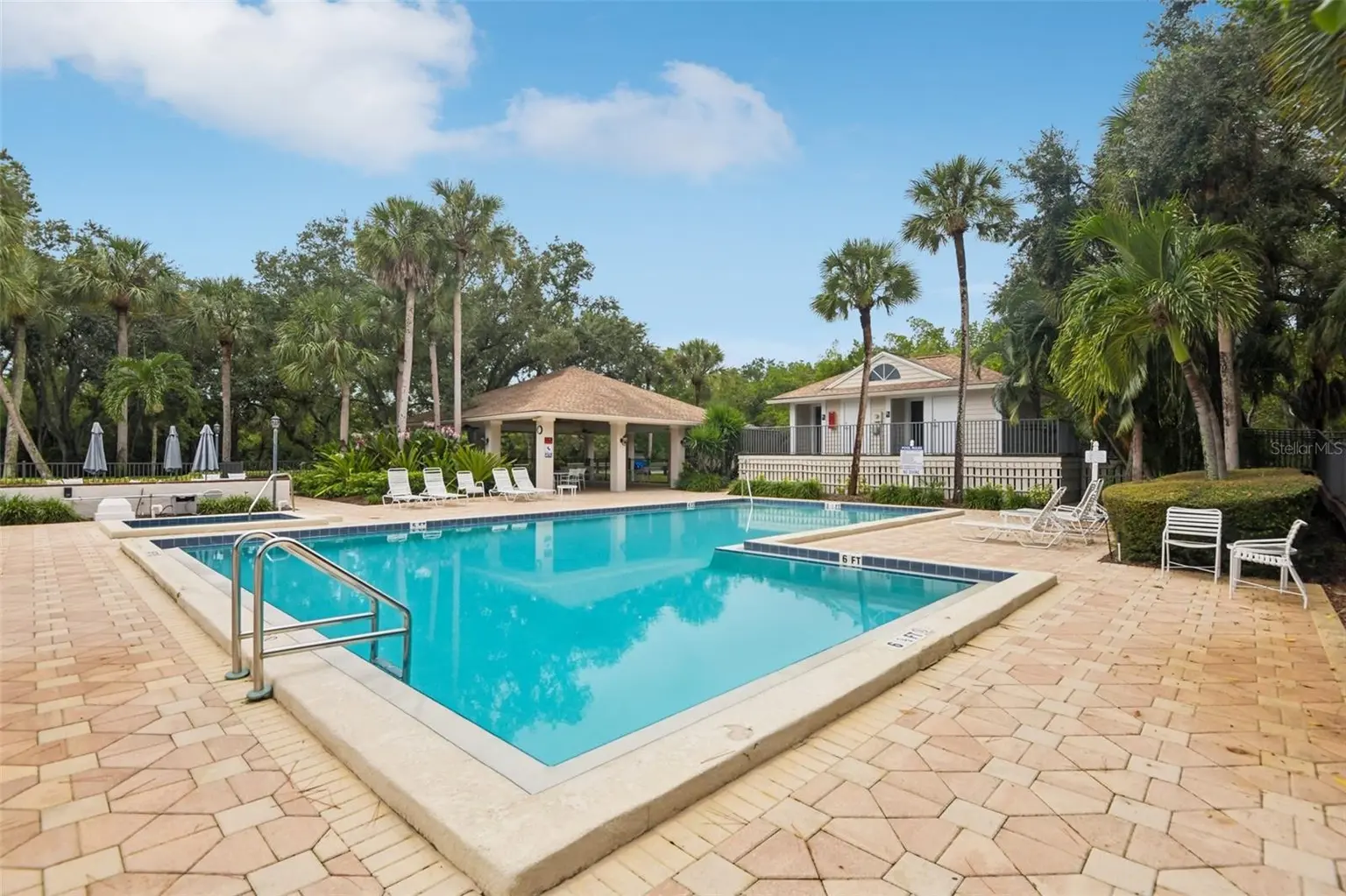 1175 SAN CARLOS AVENUE NE, ST PETERSBURG, FL, photo 31 of 38