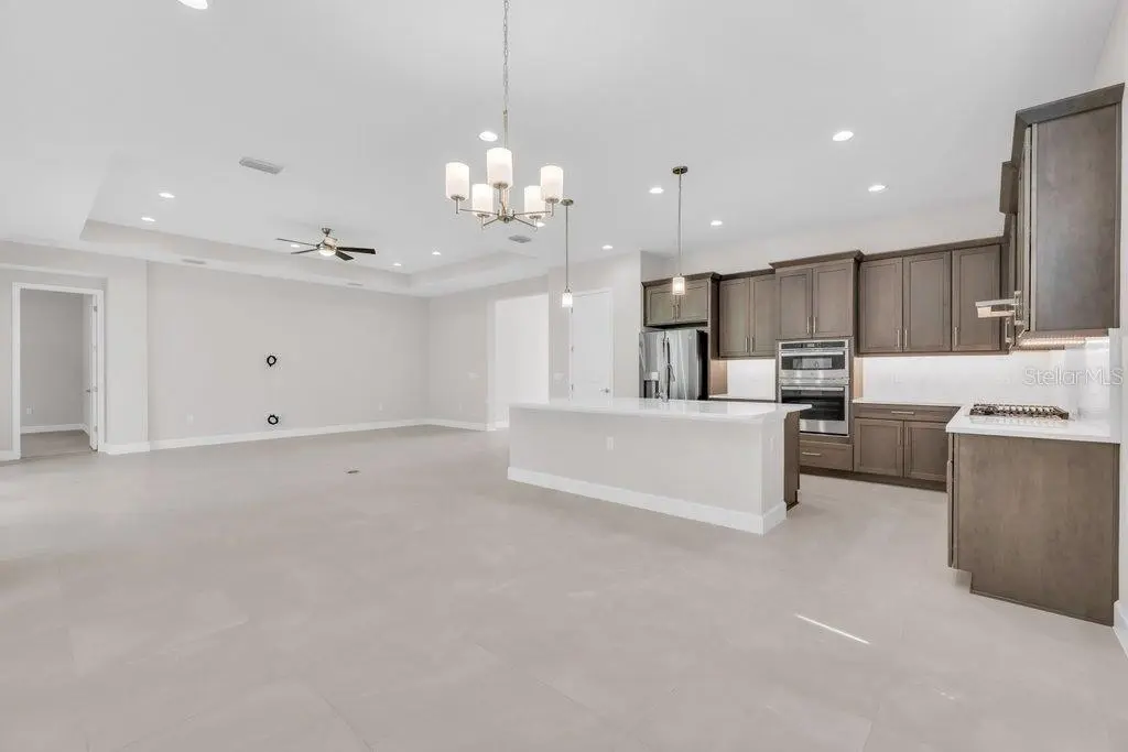3869 CABERNET TERRACE, WESLEY CHAPEL, FL, photo 7 of 34