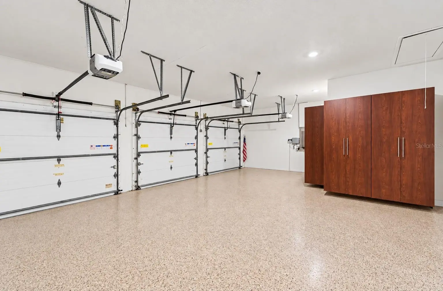 5021 WESLEY DRIVE, TAMPA, FL, photo 35 of 48