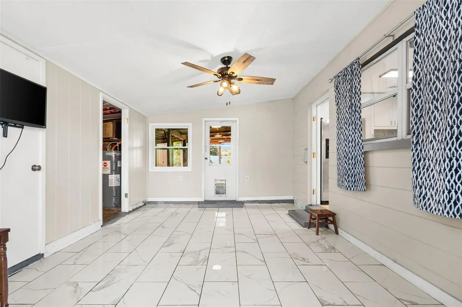 4424 W IOWA AVENUE, TAMPA, FL, photo 26 of 45