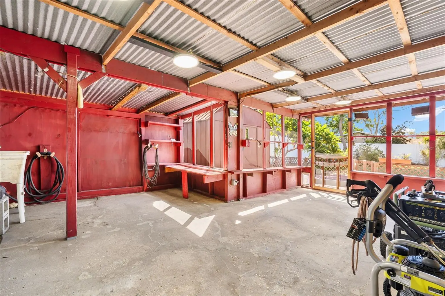4424 W IOWA AVENUE, TAMPA, FL, photo 31 of 45