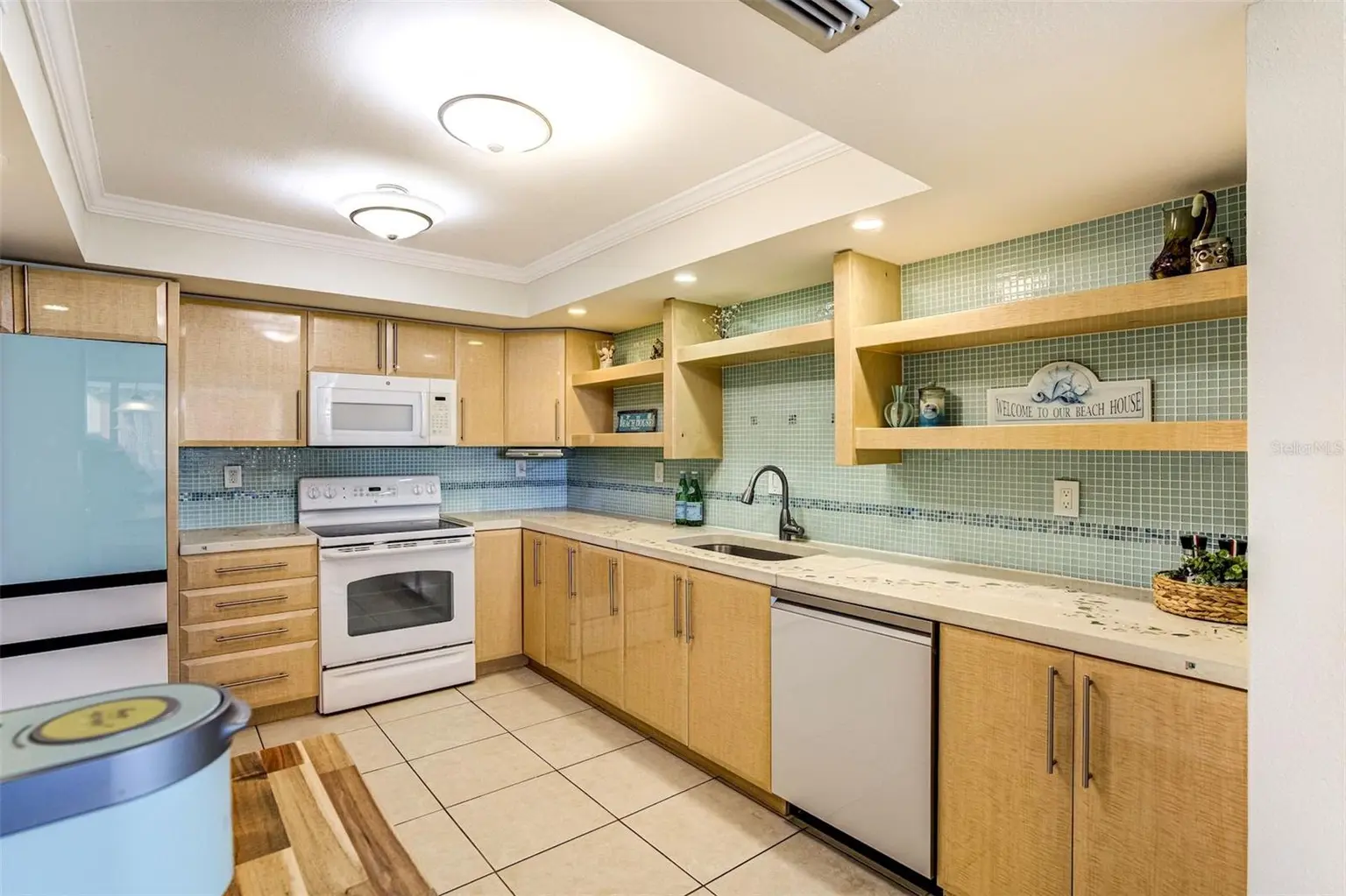 17920 GULF BOULEVARD #102, REDINGTON SHORES, FL, photo 6 of 26
