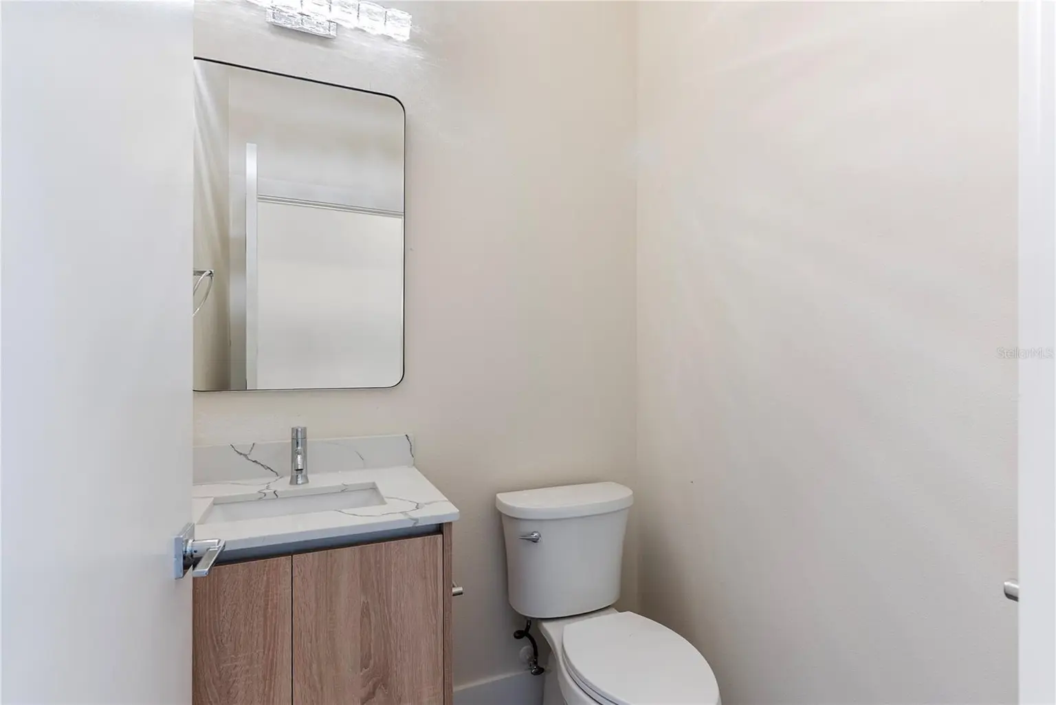 8405 MODANO PLACE, TAMPA, FL, photo 15 of 44