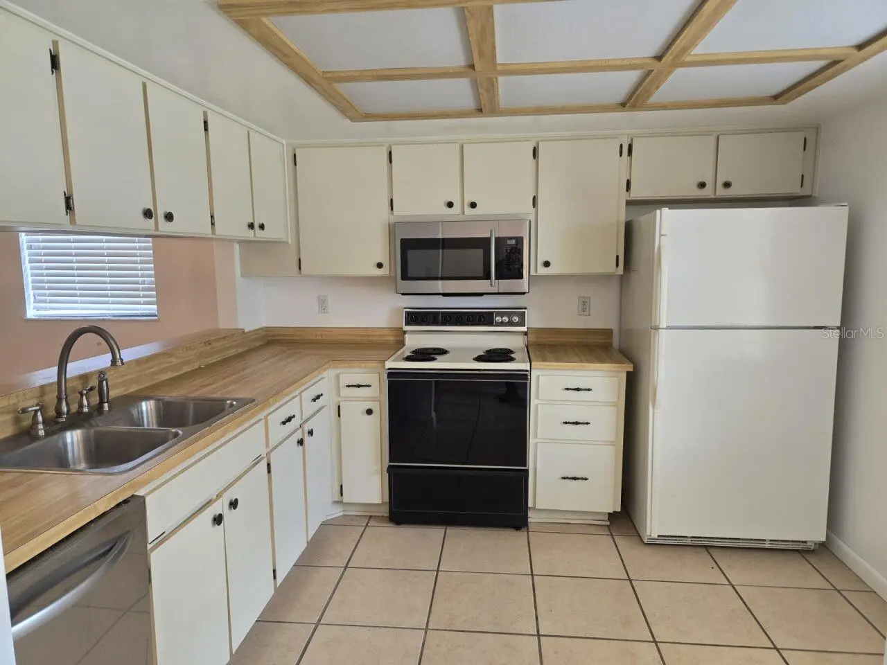 38349 COTTONWOOD PLACE #1, ZEPHYRHILLS, FL, photo 11 of 22