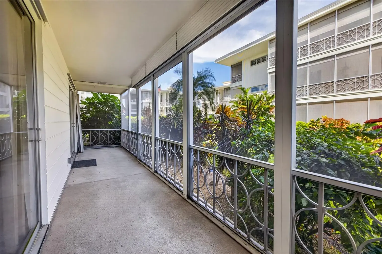 1000 N SHORE DRIVE NE #2, ST PETERSBURG, FL, photo 17 of 34