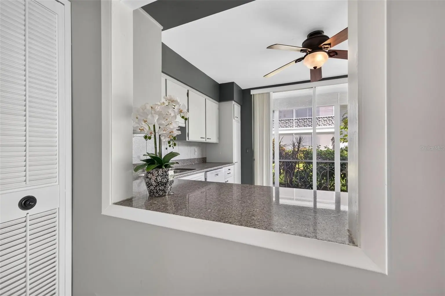 1000 N SHORE DRIVE NE #2, ST PETERSBURG, FL, photo 19 of 34