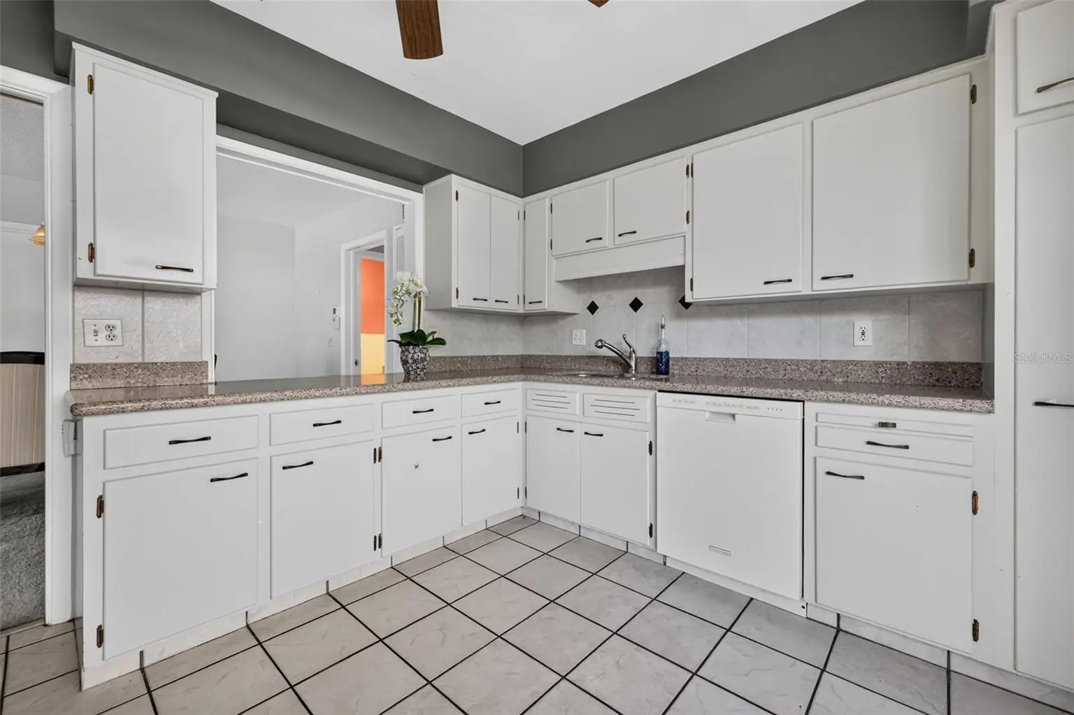 1000 N SHORE DRIVE NE #2, ST PETERSBURG, FL, photo 23 of 34