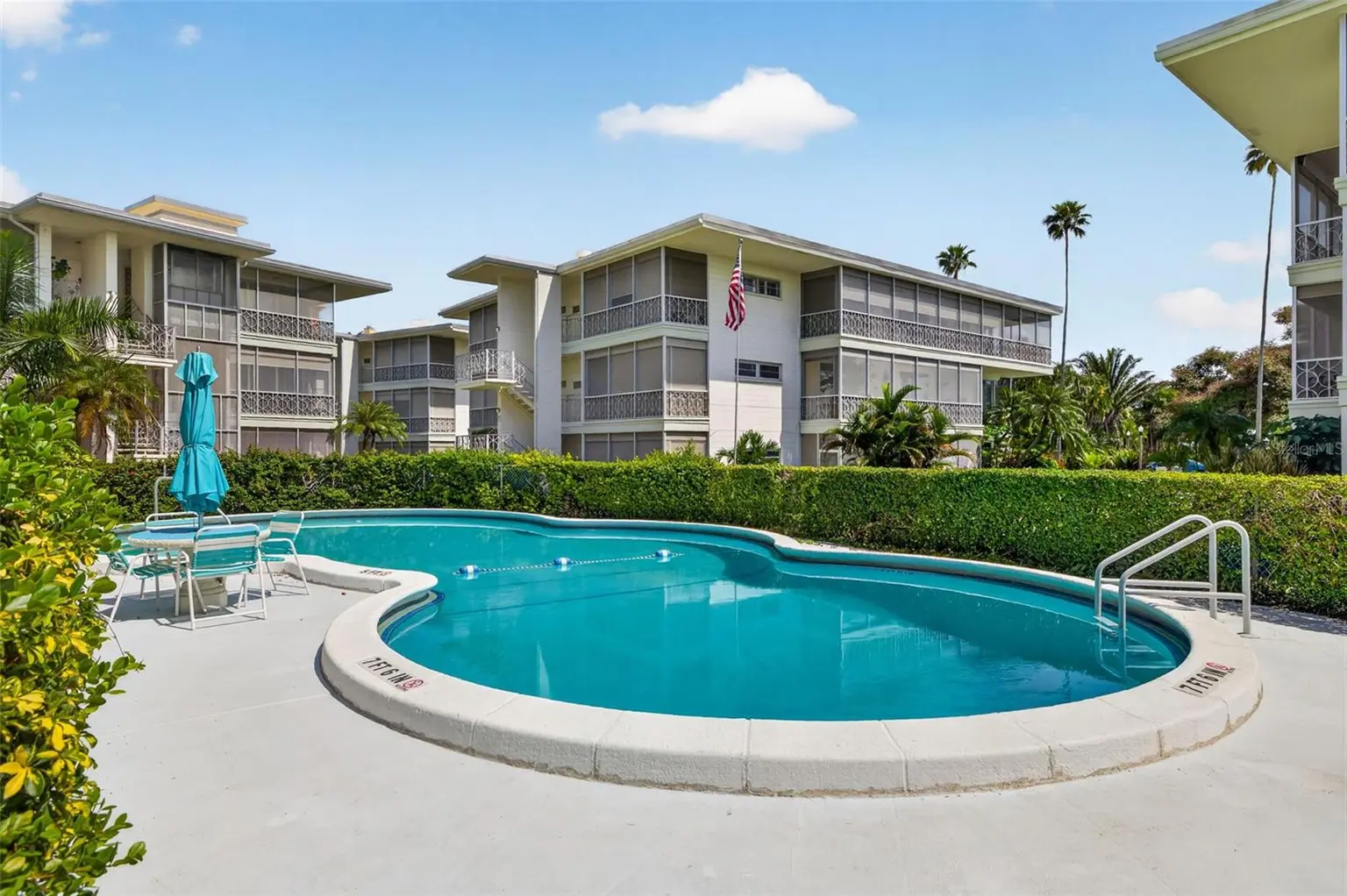 1000 N SHORE DRIVE NE #2, ST PETERSBURG, FL, photo 25 of 34
