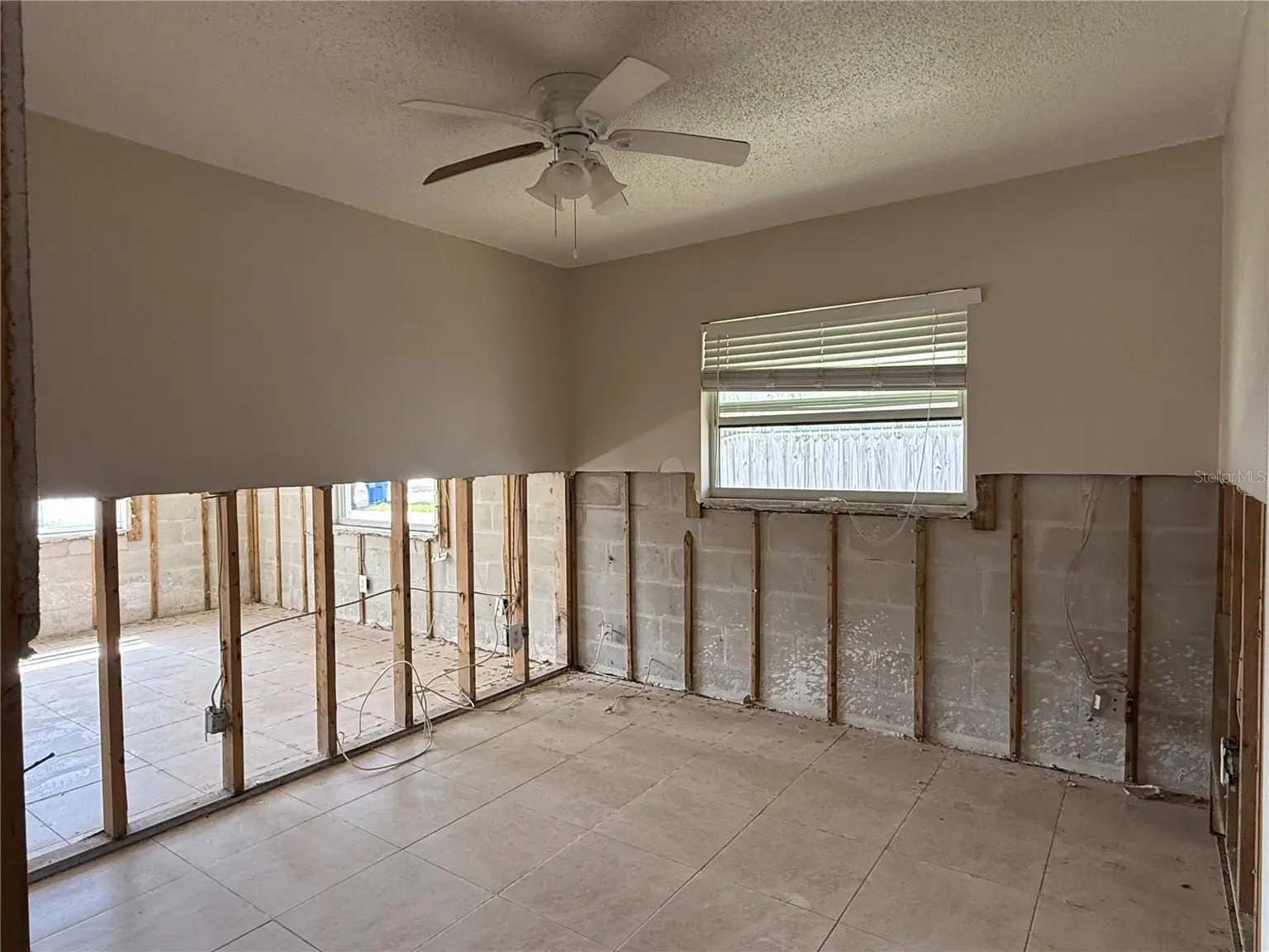 1841 SHORE ACRES BOULEVARD NE, ST PETERSBURG, FL, photo 5 of 11