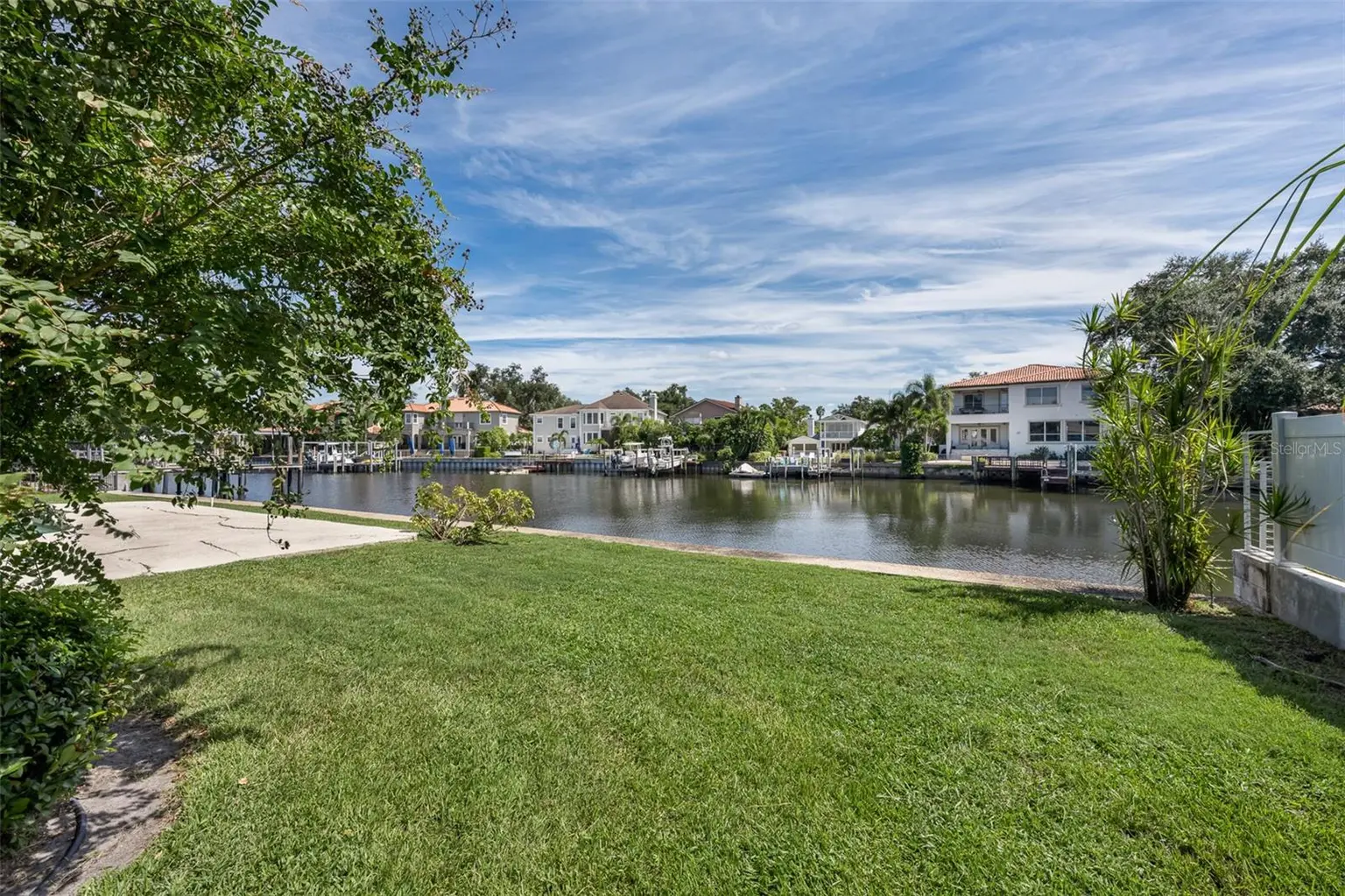628 RIVIERA DRIVE, TAMPA, FL, photo 29 of 64