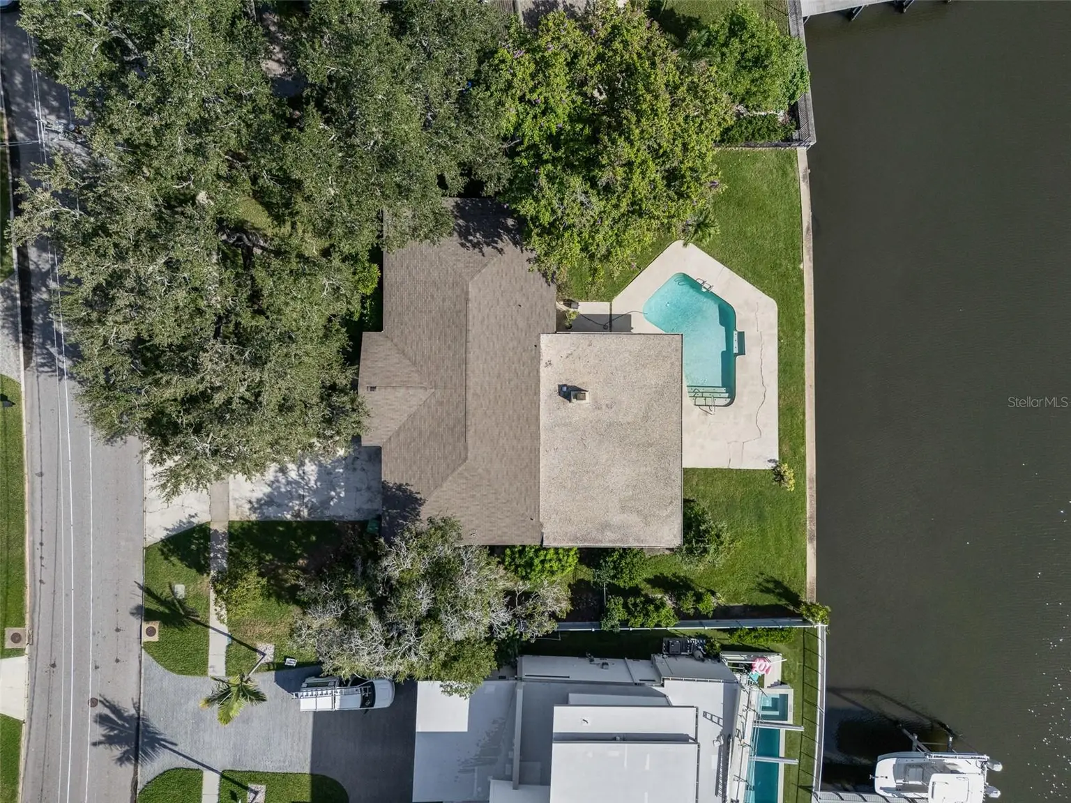 628 RIVIERA DRIVE, TAMPA, FL, photo 30 of 64