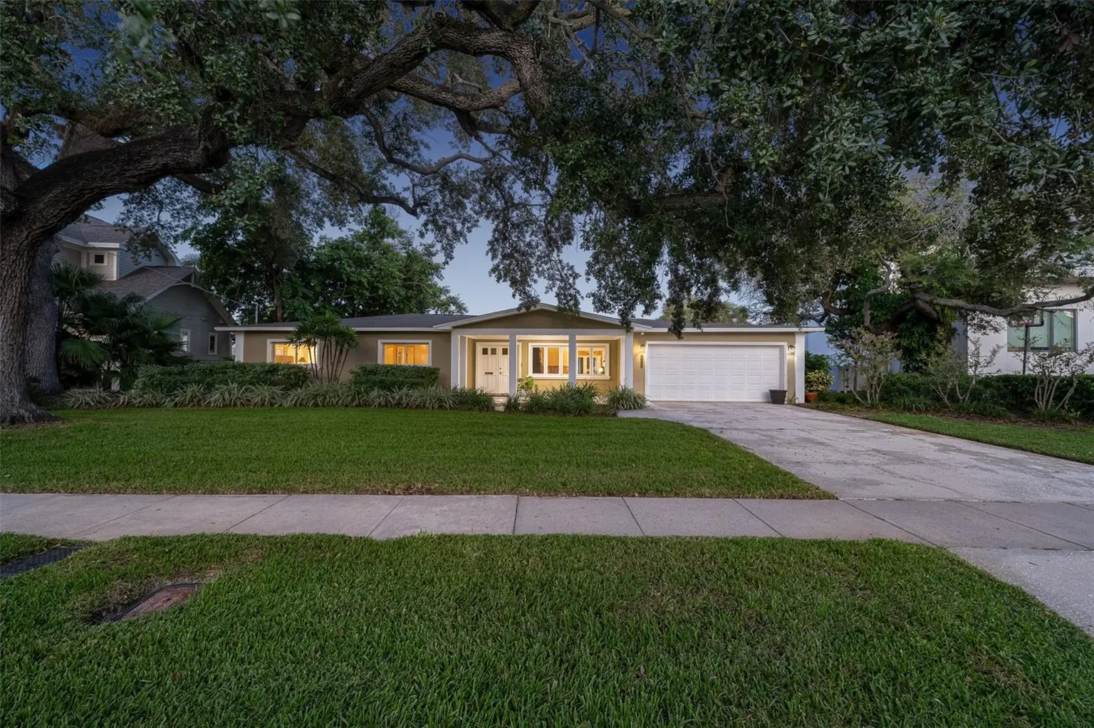 628 RIVIERA DRIVE, TAMPA, FL, photo 50 of 64