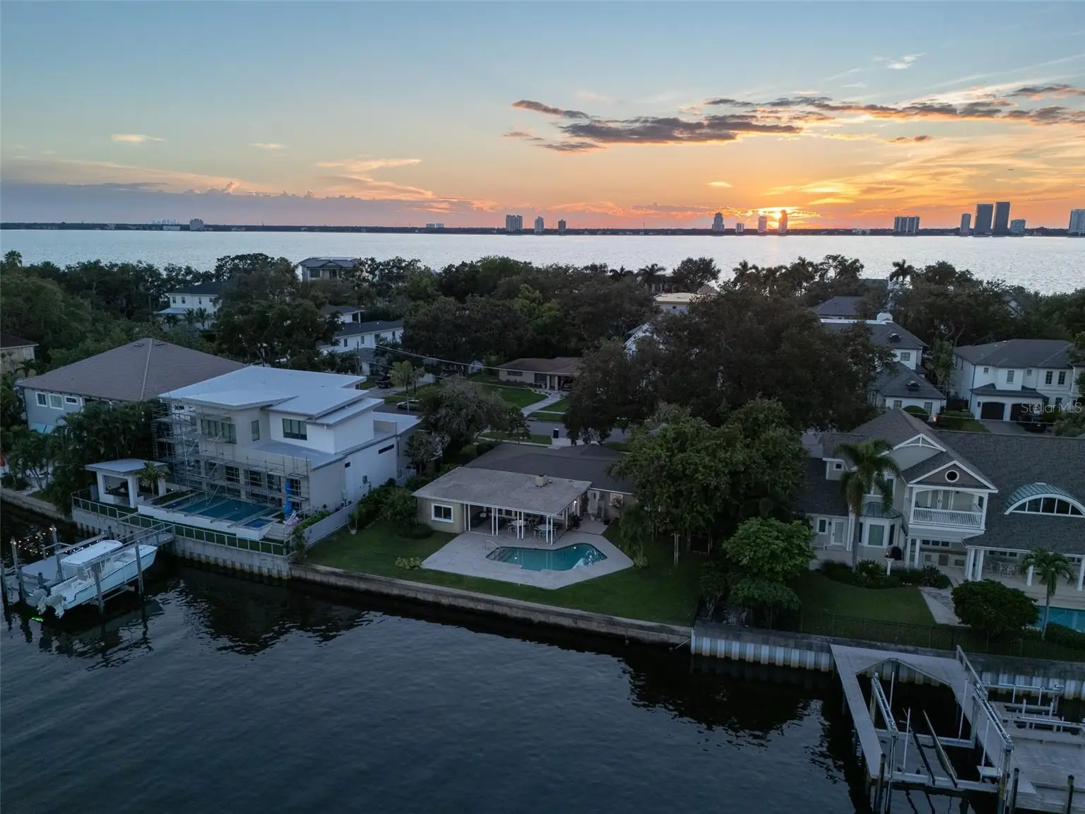 628 RIVIERA DRIVE, TAMPA, FL, photo 54 of 64