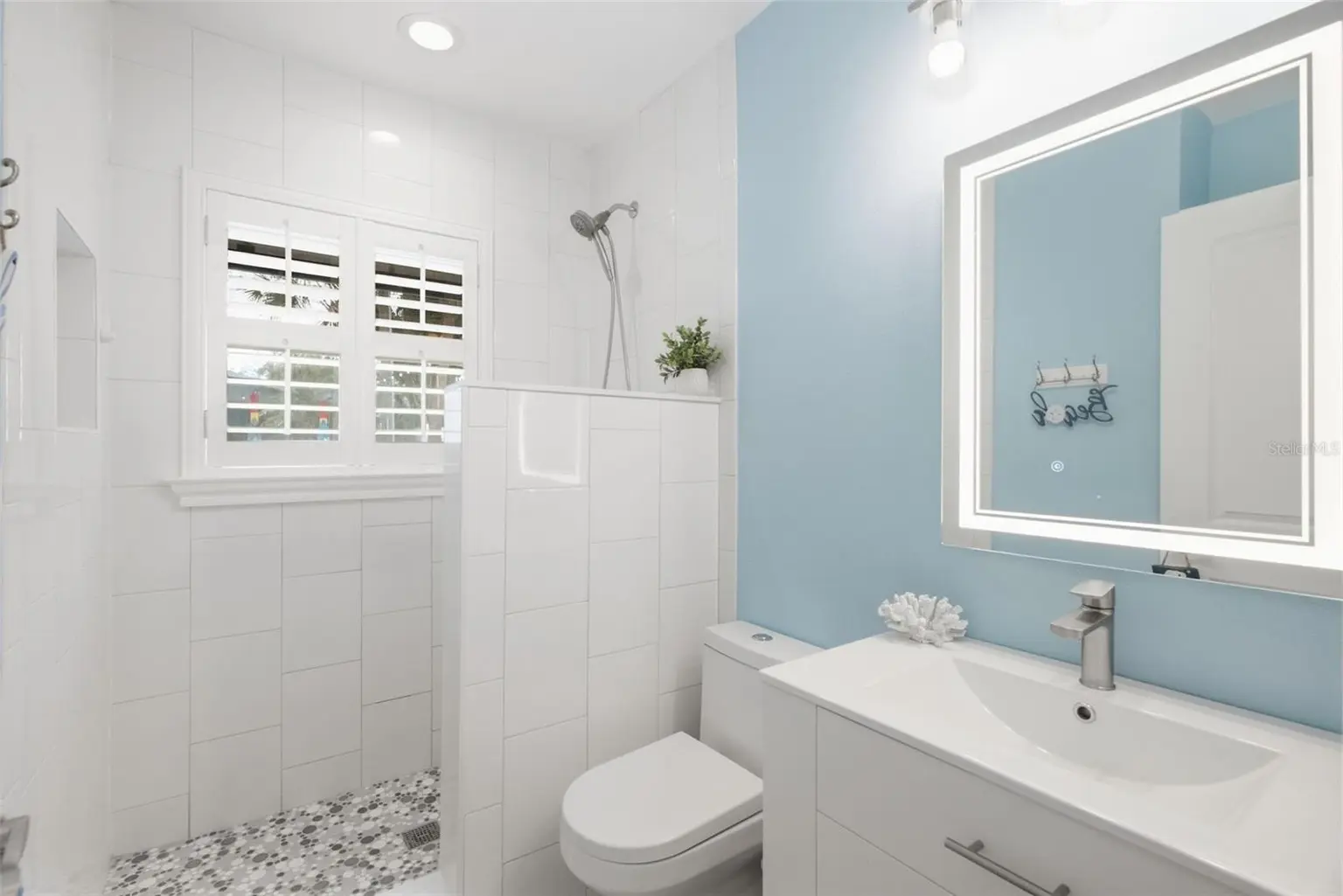 1206 BAY SHORE BOULEVARD, INDIAN ROCKS BEACH, FL, photo 18 of 30