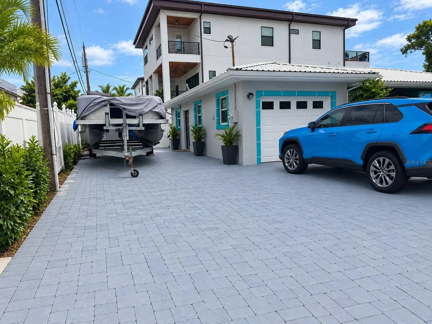 524 CHANNEL DRIVE, TAMPA, FL, photo 9 of 19