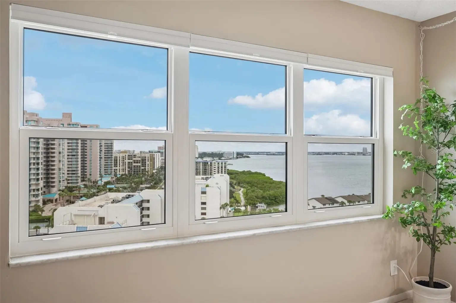 1621 GULF BOULEVARD #1604, CLEARWATER, FL, photo 27 of 59