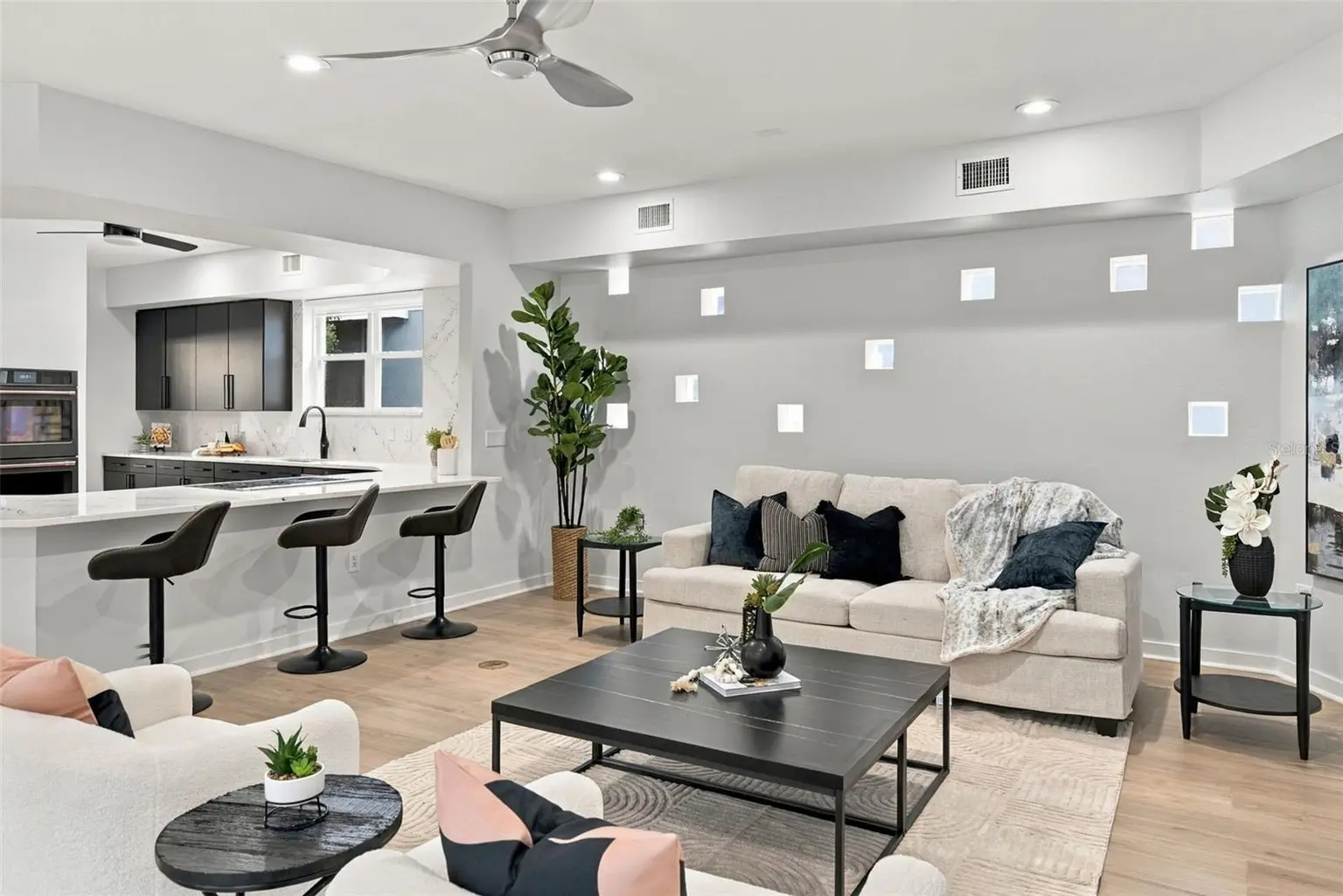 2703 W PRICE AVENUE, TAMPA, FL, photo 10 of 75