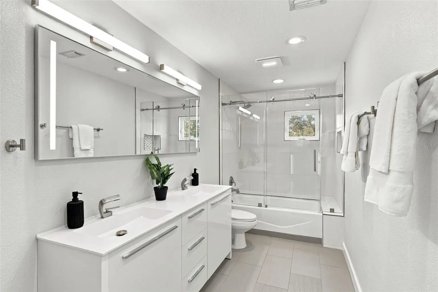 2703 W PRICE AVENUE, TAMPA, FL, photo 52 of 75