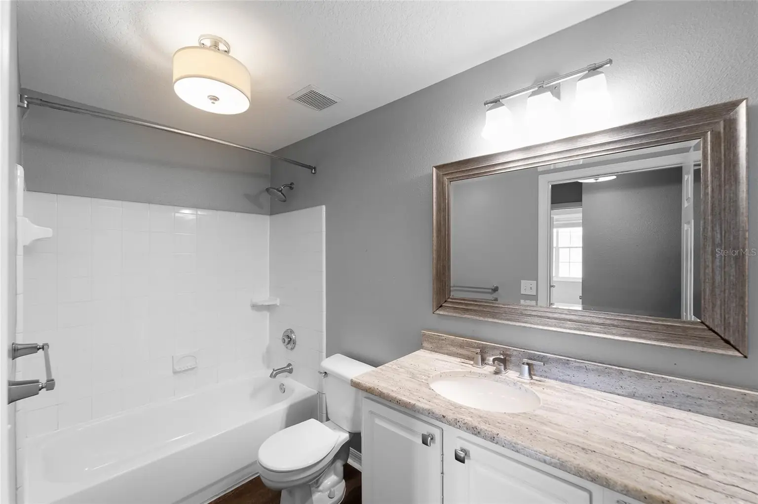 501 KNIGHTS RUN AVENUE #2324, TAMPA, FL, photo 16 of 32