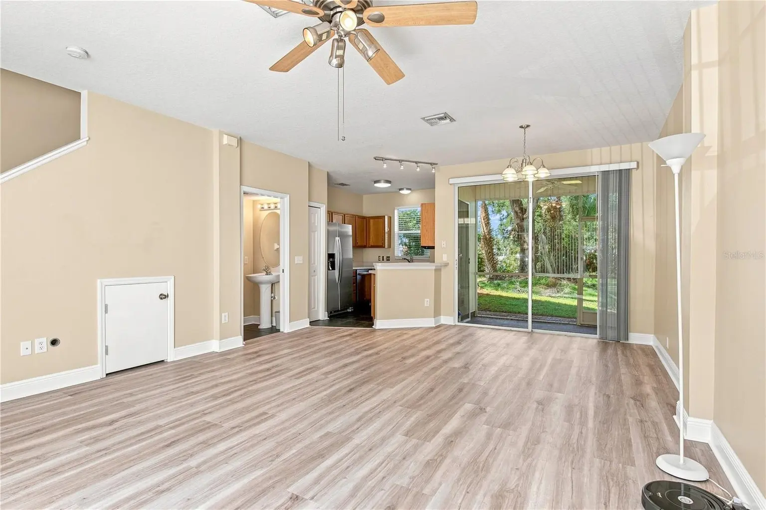 13710 FOREST LAKE DRIVE, LARGO, FL, photo 5 of 37