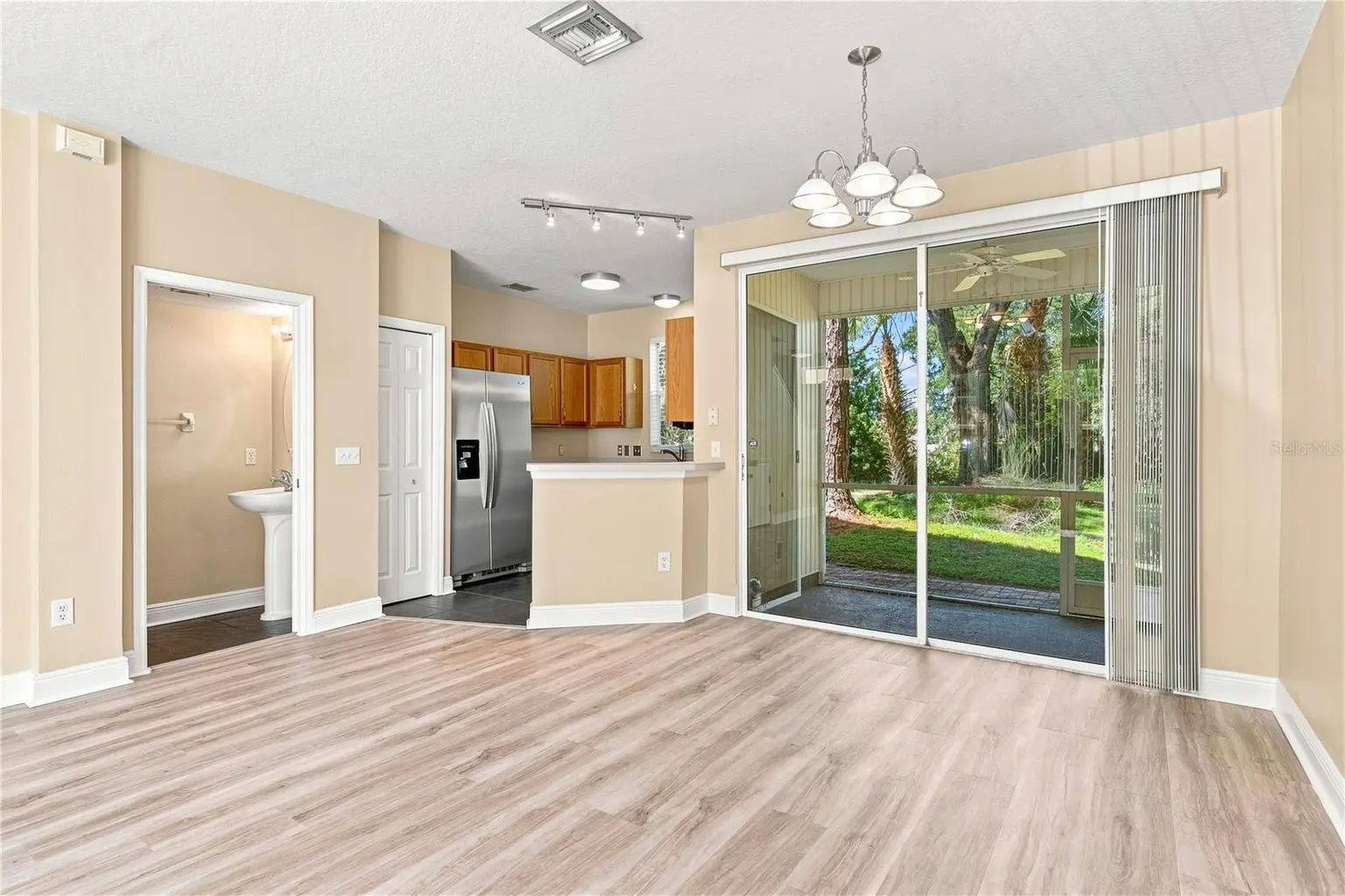 13710 FOREST LAKE DRIVE, LARGO, FL, photo 9 of 37