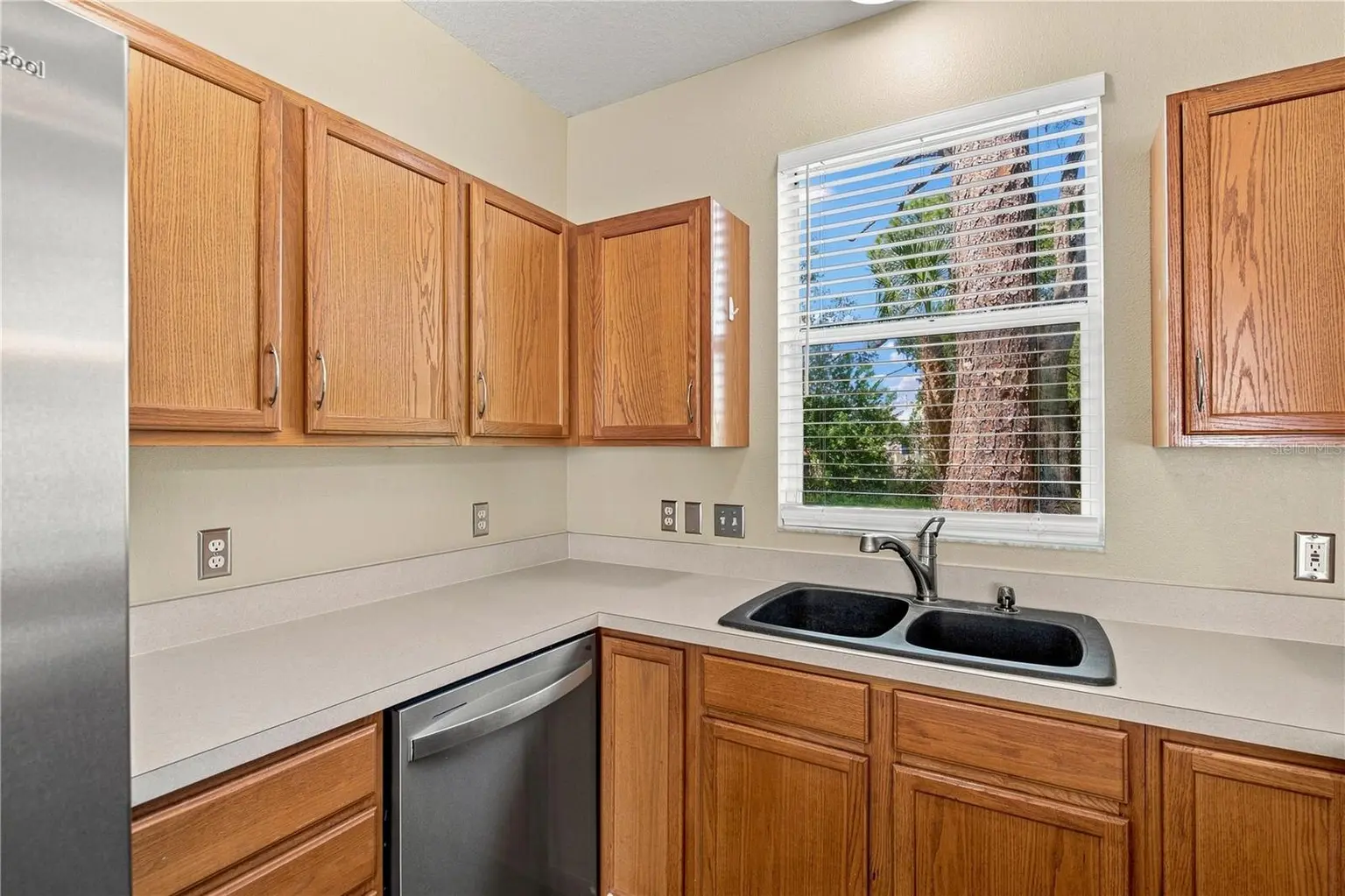 13710 FOREST LAKE DRIVE, LARGO, FL, photo 15 of 37