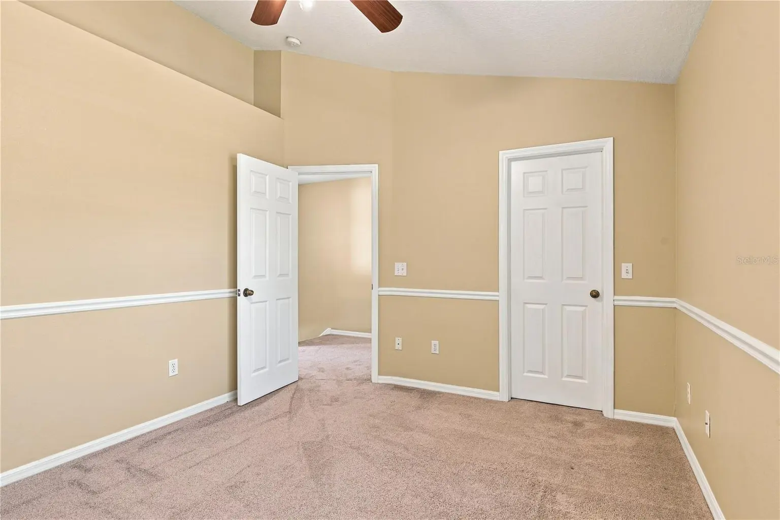 13710 FOREST LAKE DRIVE, LARGO, FL, photo 25 of 37