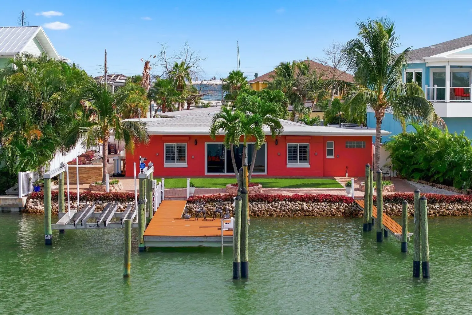 14223 E PARSLEY DRIVE, MADEIRA BEACH, FL, photo 3 of 69