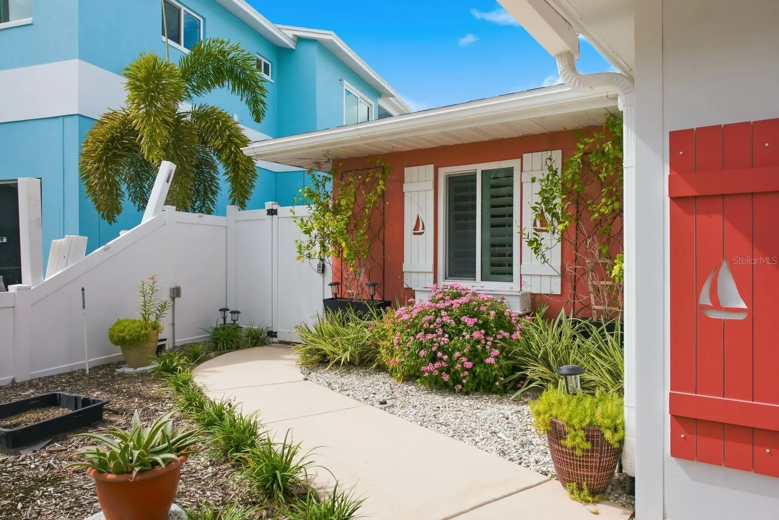 14223 E PARSLEY DRIVE, MADEIRA BEACH, FL, photo 18 of 69