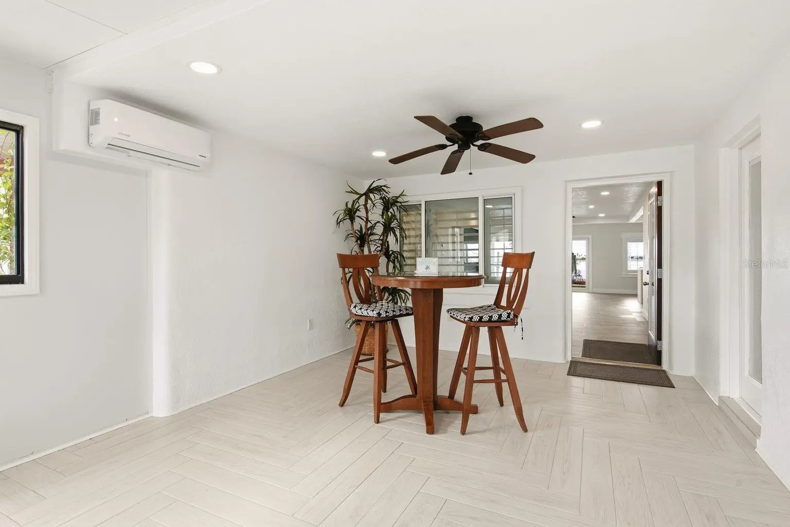 14223 E PARSLEY DRIVE, MADEIRA BEACH, FL, photo 20 of 69