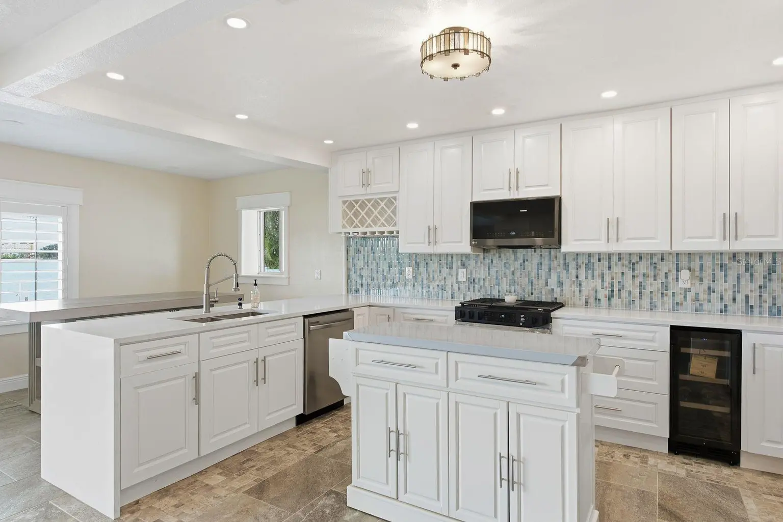 14223 E PARSLEY DRIVE, MADEIRA BEACH, FL, photo 30 of 69