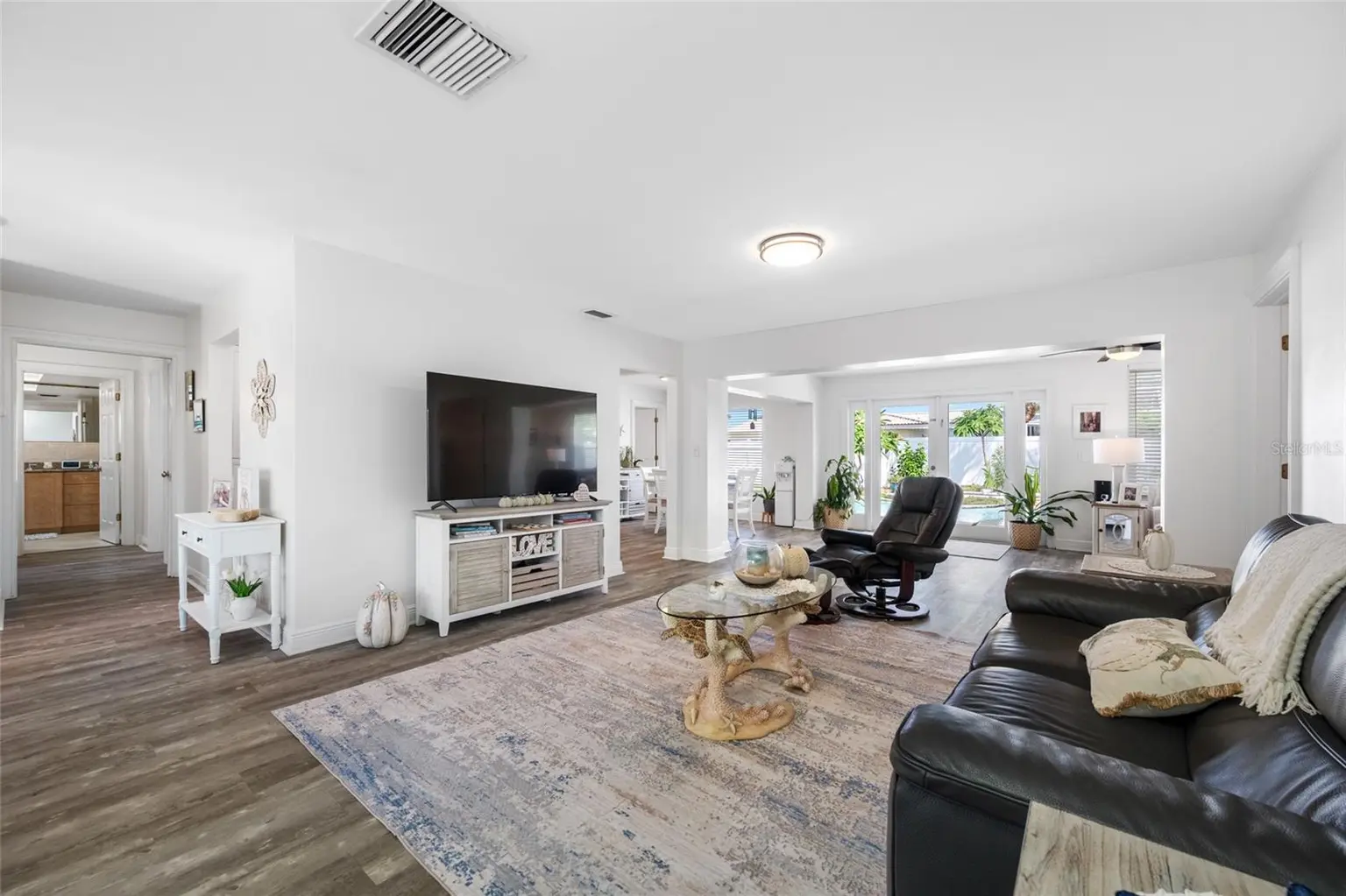 14921 SOVEREIGN DRIVE, LARGO, FL, photo 9 of 49