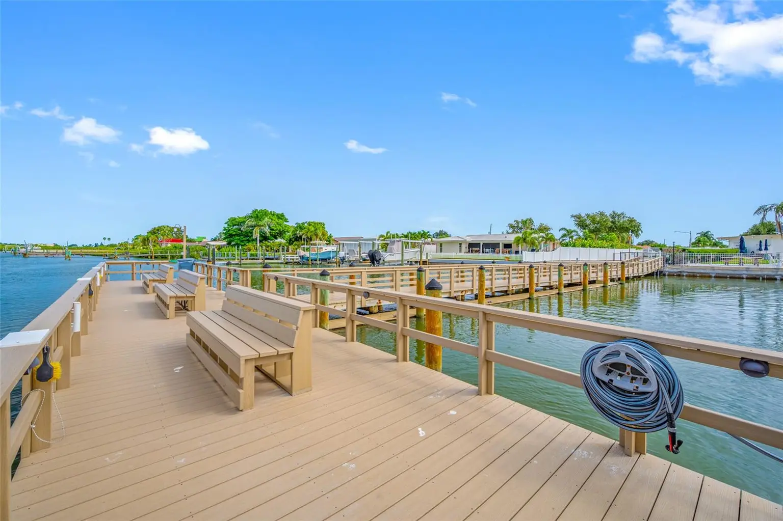 14921 SOVEREIGN DRIVE, LARGO, FL, photo 36 of 49