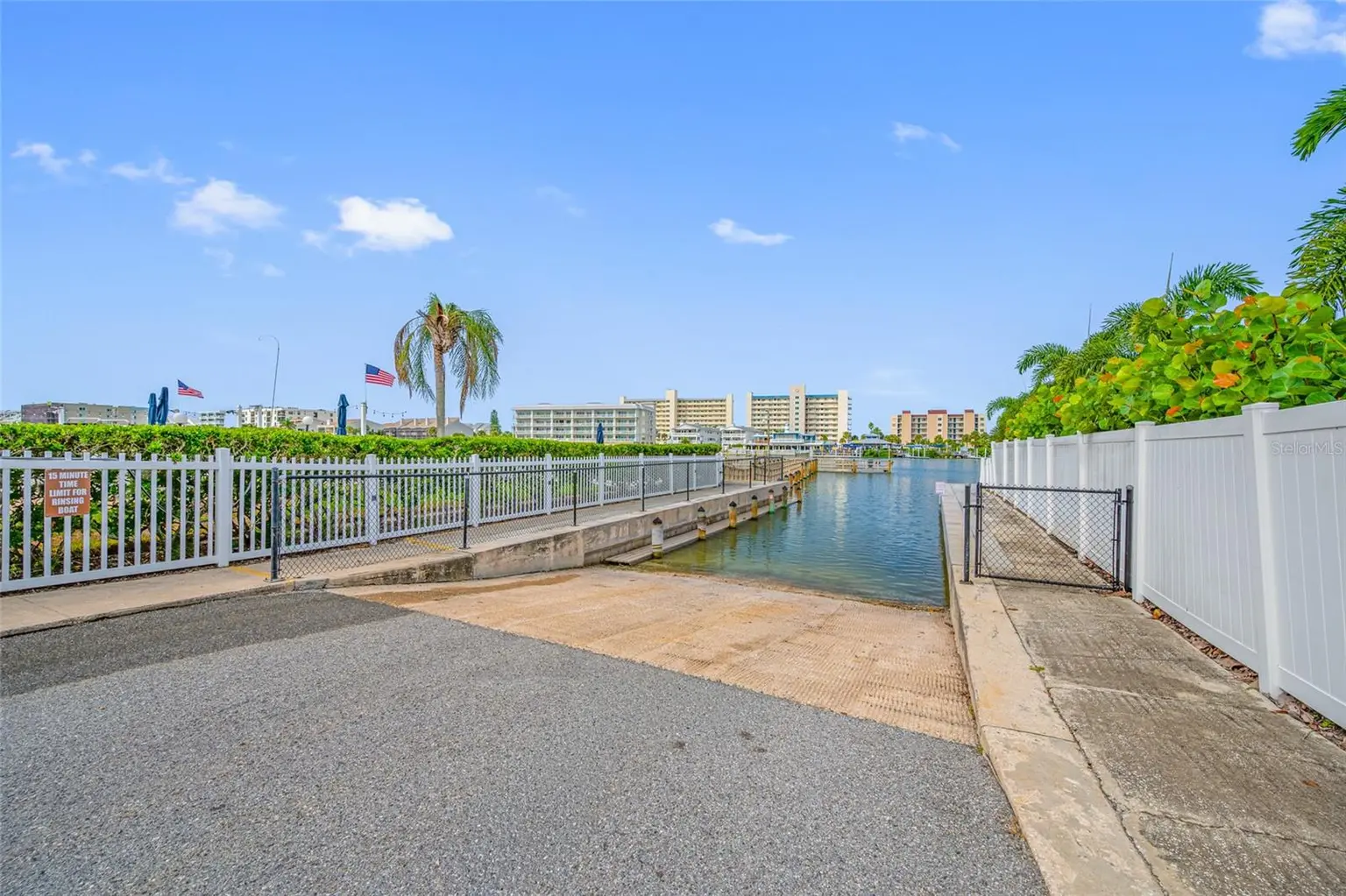 14921 SOVEREIGN DRIVE, LARGO, FL, photo 47 of 49