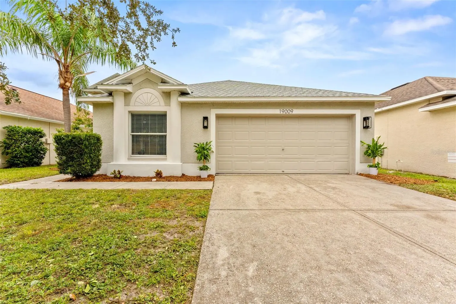19009 FISHERMANS BEND DRIVE, LUTZ, FL, photo 3 of 56