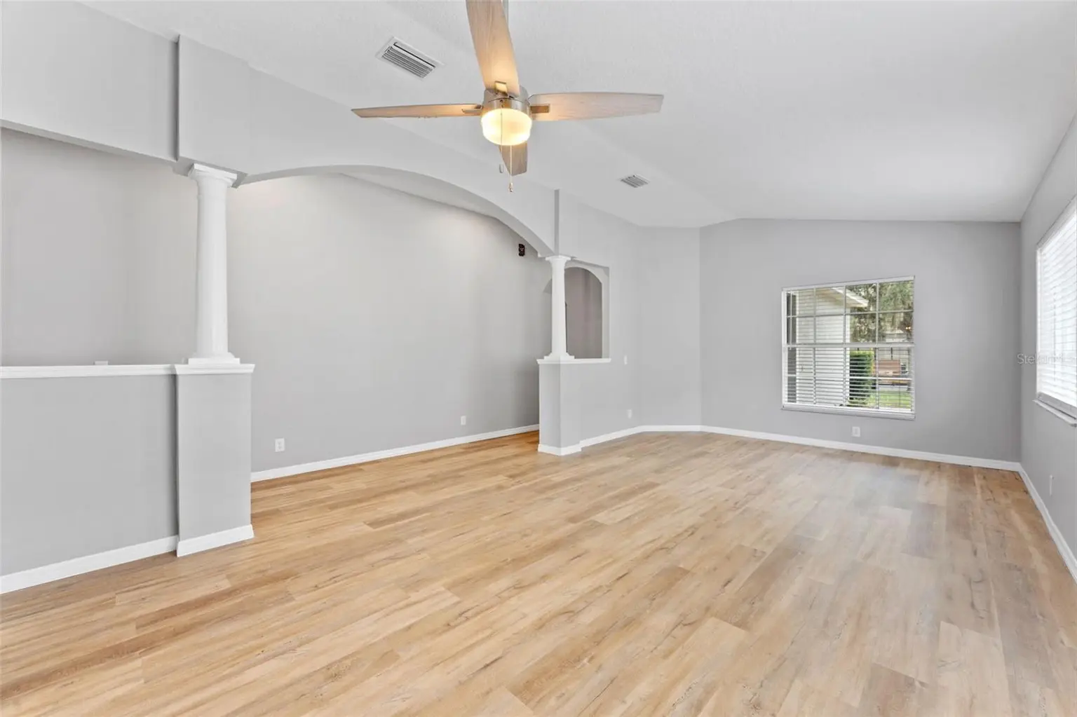 19009 FISHERMANS BEND DRIVE, LUTZ, FL, photo 11 of 56