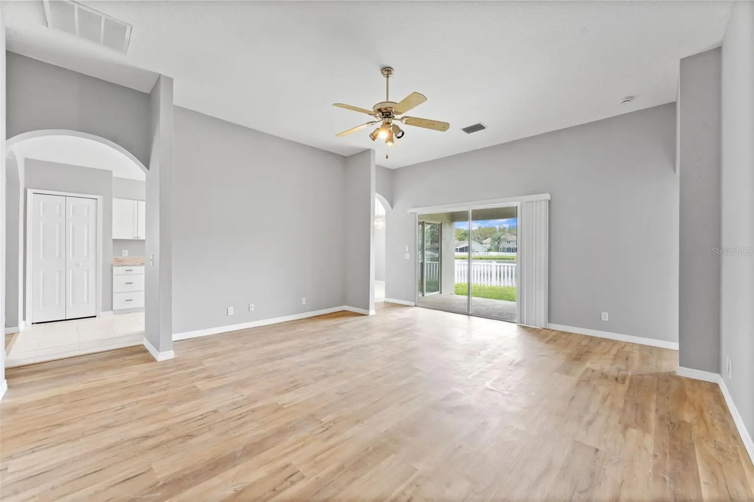 19009 FISHERMANS BEND DRIVE, LUTZ, FL, photo 15 of 56