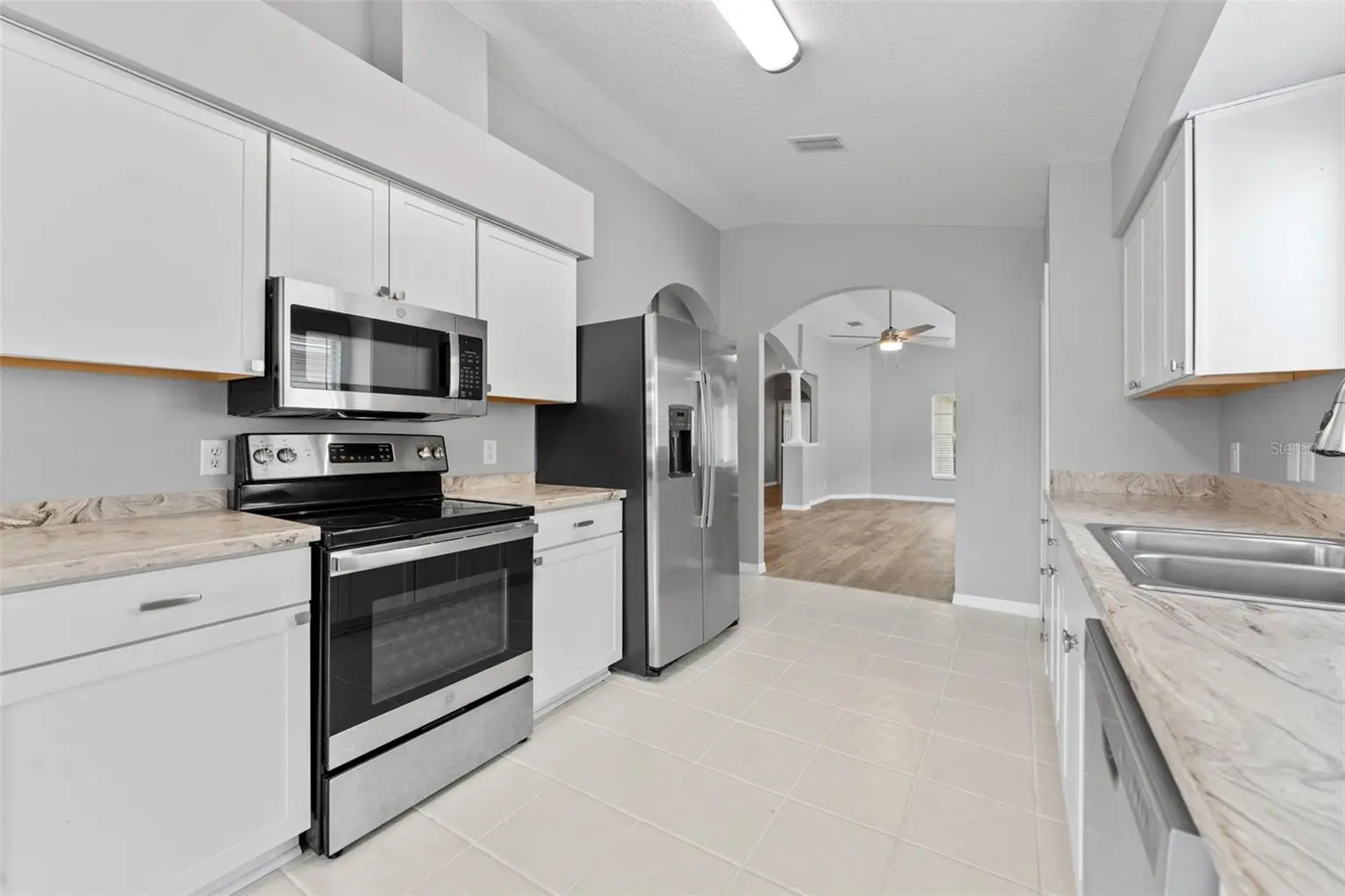 19009 FISHERMANS BEND DRIVE, LUTZ, FL, photo 21 of 56