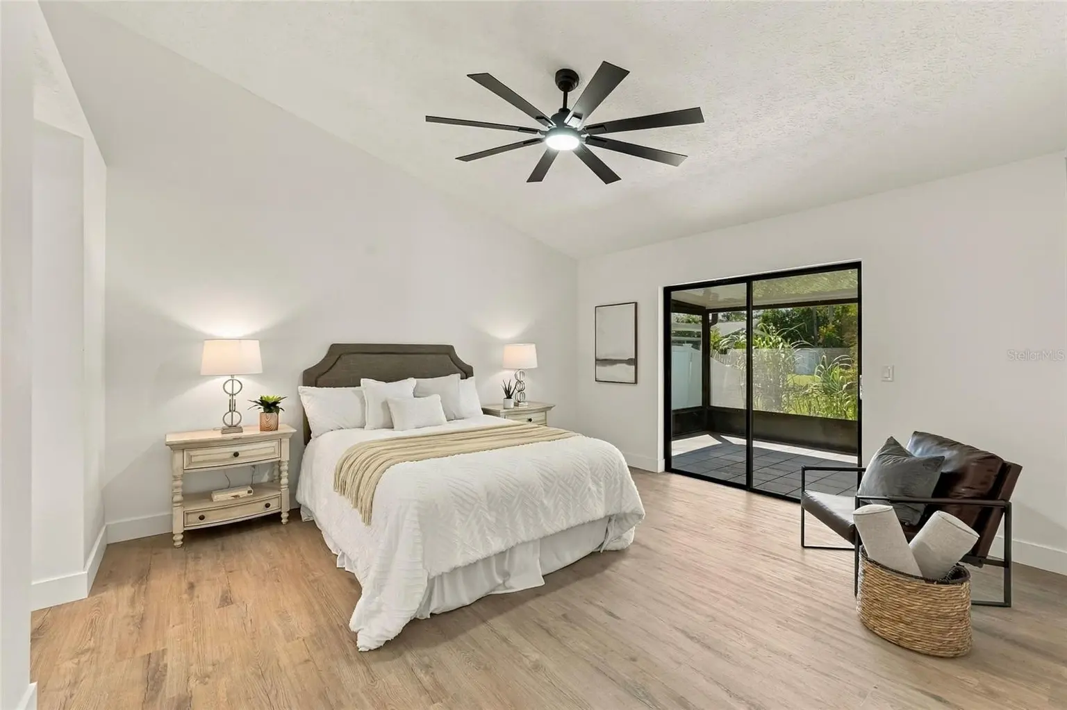 11216 SHADYBROOK DRIVE, TAMPA, FL, photo 12 of 25