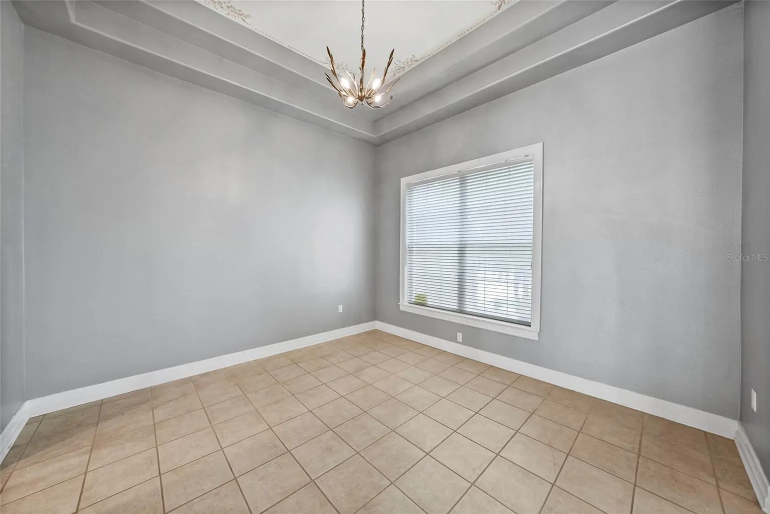 18823 WIMBLEDON CIRCLE, LUTZ, FL, photo 10 of 43