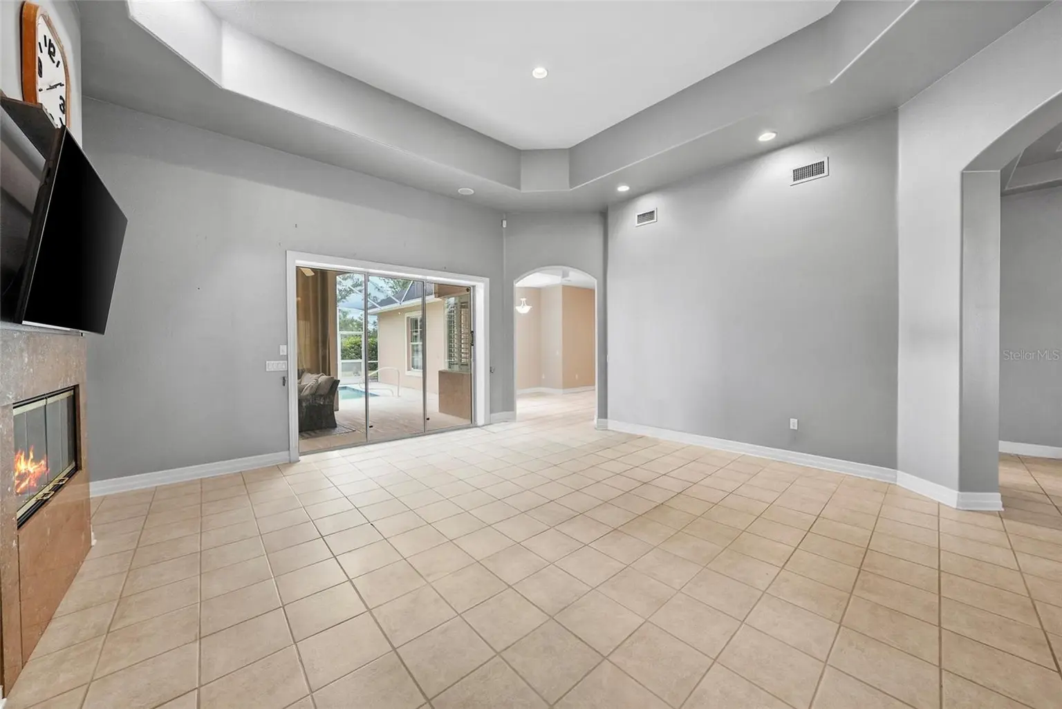 18823 WIMBLEDON CIRCLE, LUTZ, FL, photo 12 of 43