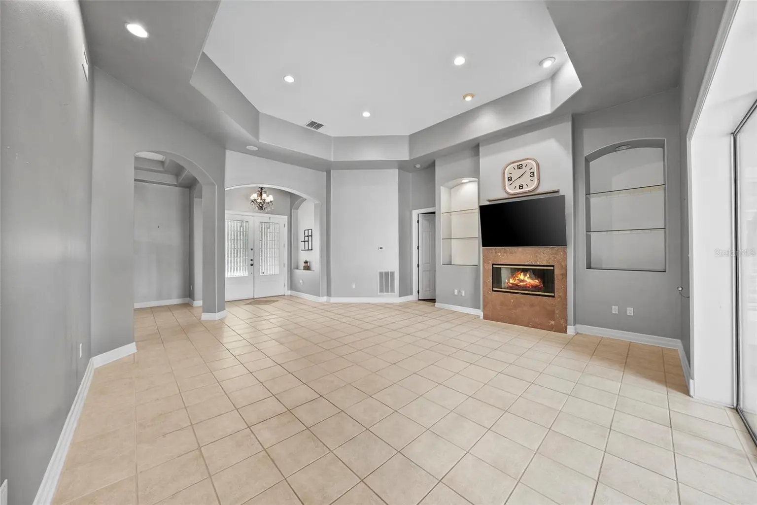 18823 WIMBLEDON CIRCLE, LUTZ, FL, photo 13 of 43