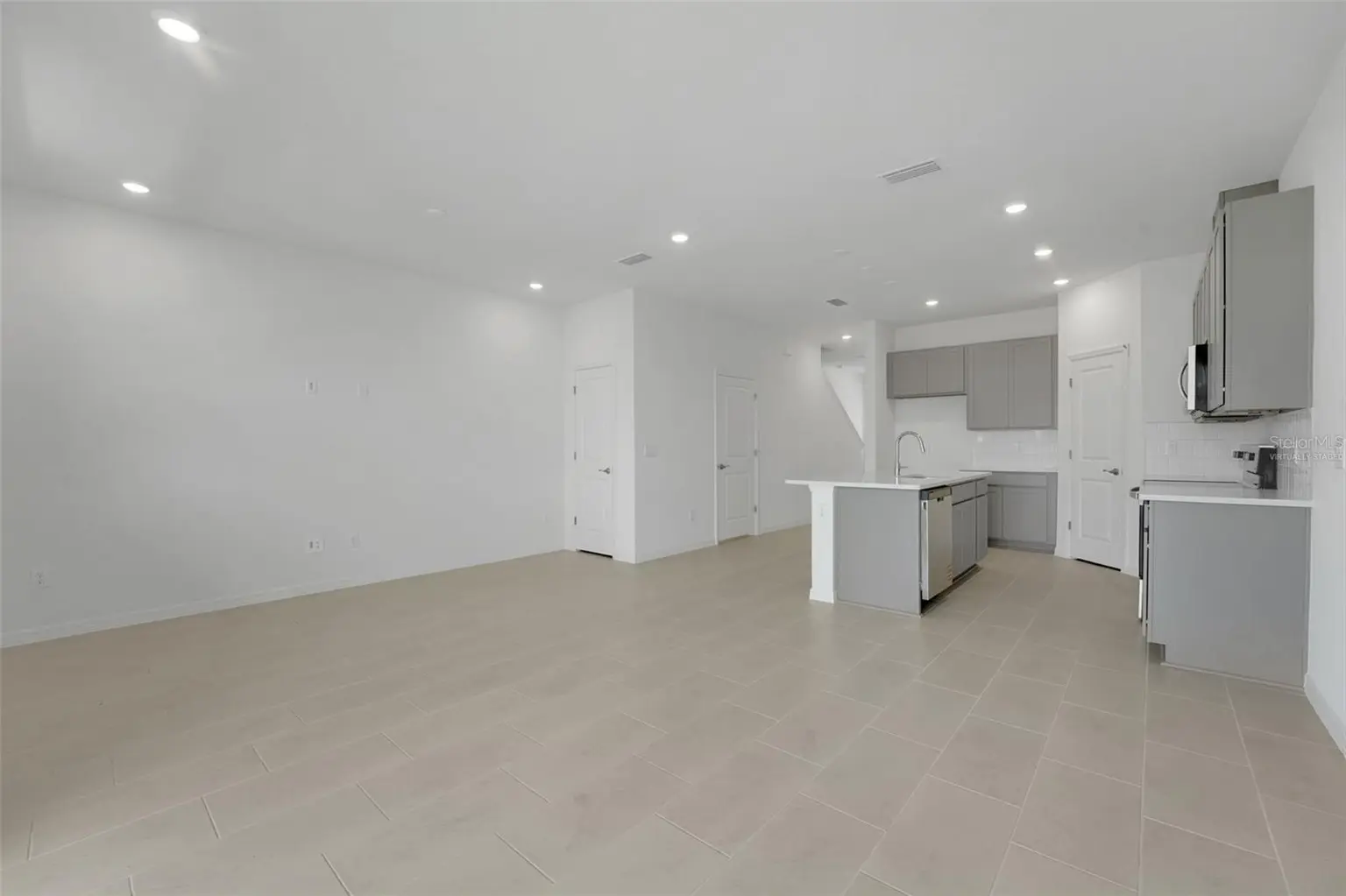 31803 KESTREL CALLING DRIVE, SAN ANTONIO, FL, photo 10 of 27