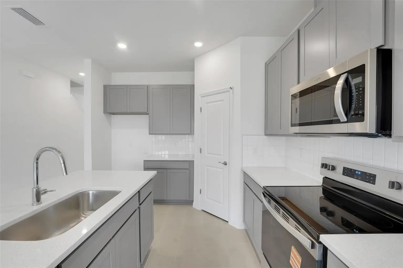 31803 KESTREL CALLING DRIVE, SAN ANTONIO, FL, photo 12 of 27