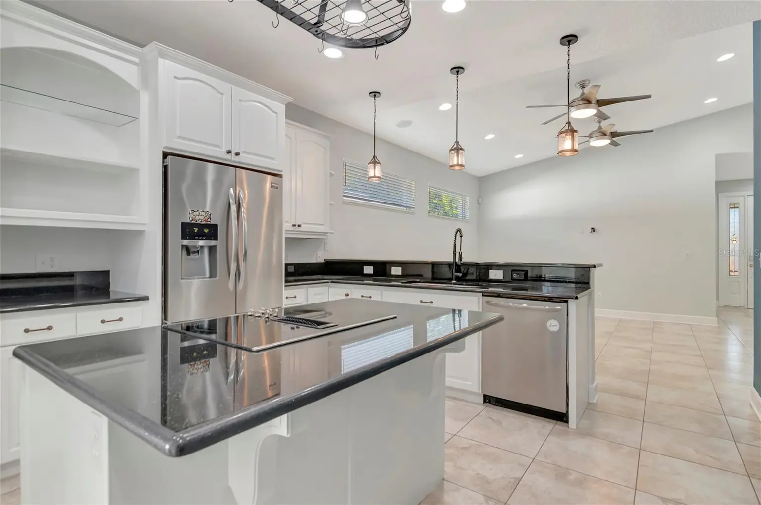 3816 W ESTRELLA STREET, TAMPA, FL, photo 11 of 30